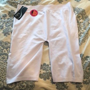 Zullily White Crop Leggings